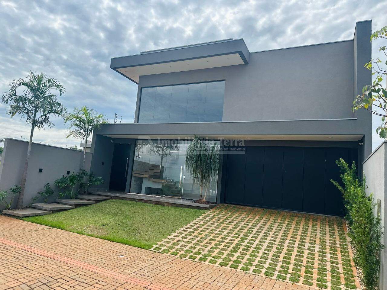 Casa com 3 quartos no Jardim das Palmeiras em Dourados/MS — foto 1