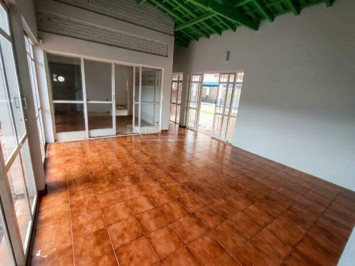 Casa com 3 quartos no Centro em Dourados/MS — foto 5