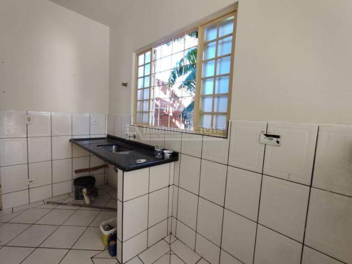 Casa com 2 quartos no Jardim Universitário em Dourados/MS — foto 5