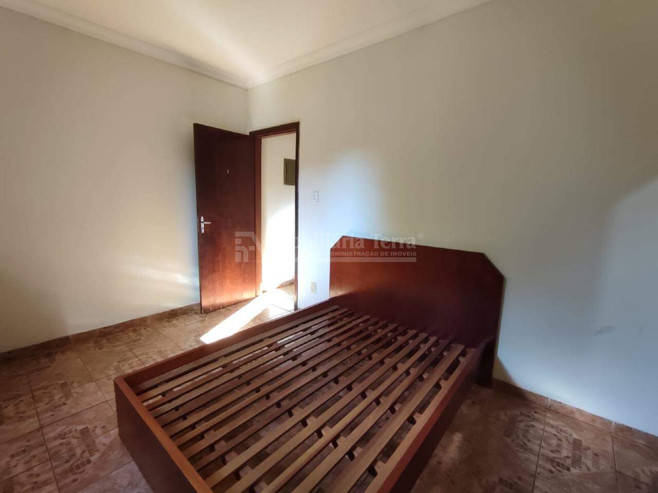 Casa com 6 quartos no Jardim Universitário em Dourados/MS — foto 8