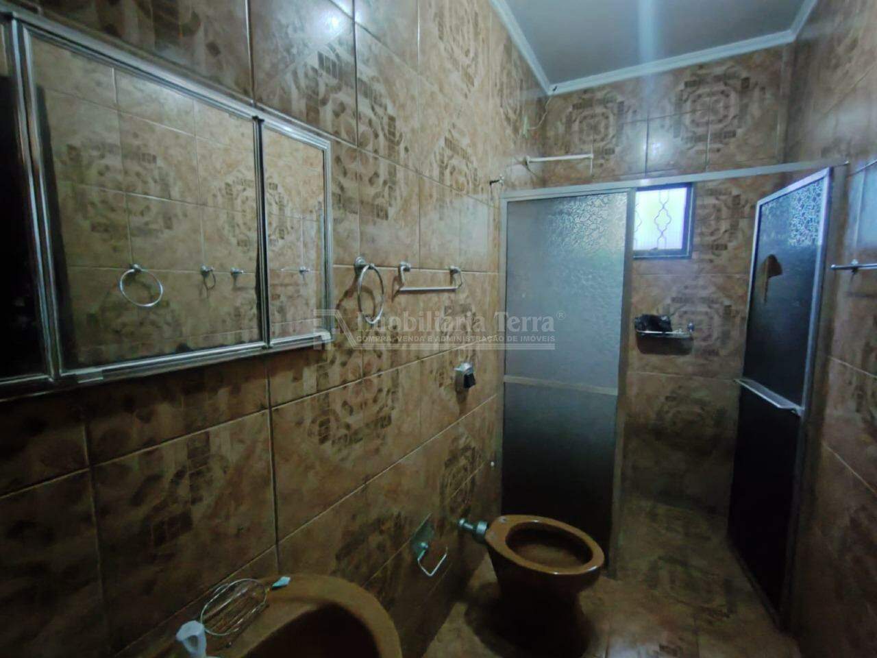 Casa com 6 quartos no Jardim Universitário em Dourados/MS — foto 11