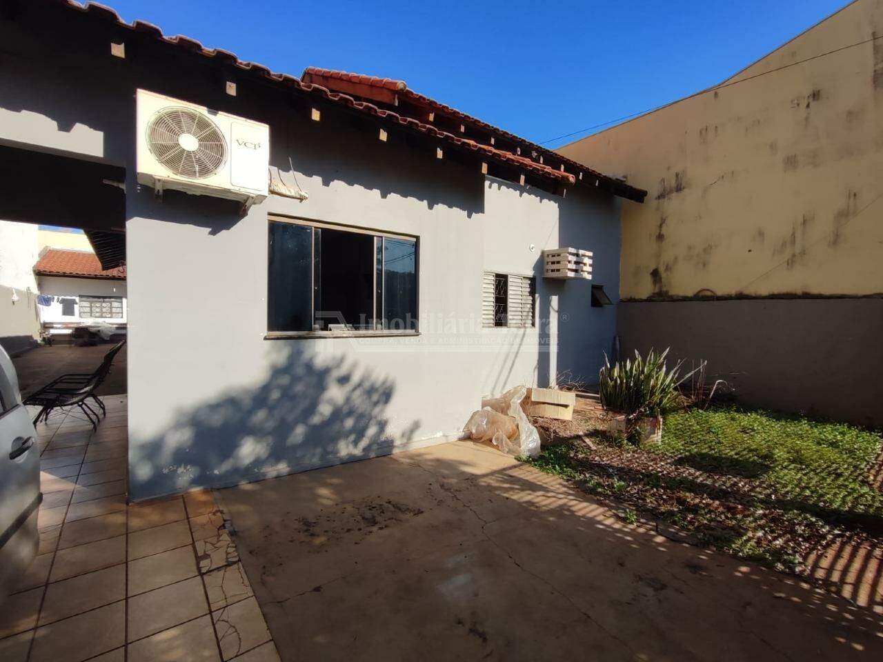 Casa com 6 quartos no Jardim Universitário em Dourados/MS — foto 2