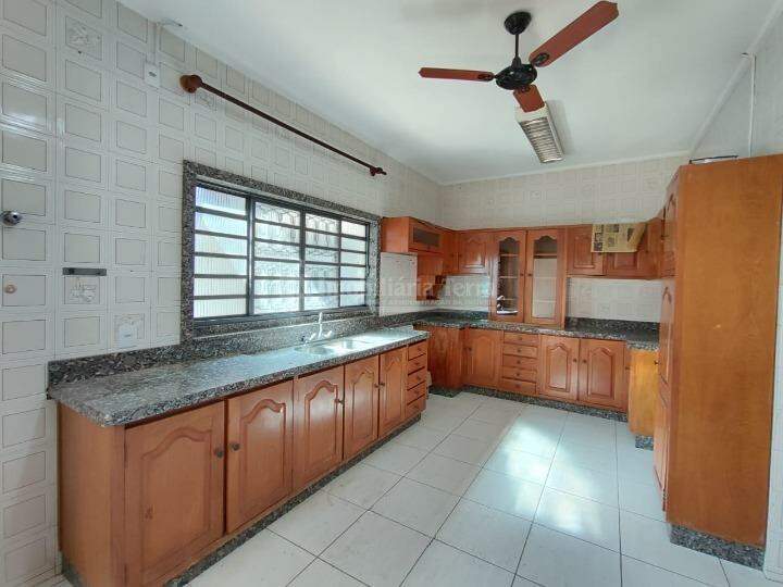 Casa com 5 quartos no Jardim Itaipú em Dourados/MS — foto 9