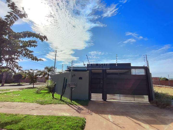 Casa com 3 quartos no Residencial Greenville em Dourados/MS — foto 1