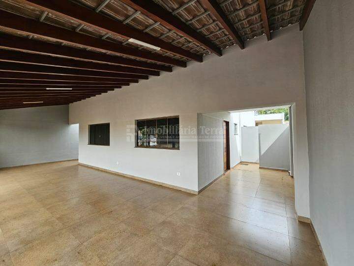 Casa com 3 quartos no BNH III Plano em Dourados/MS — foto 4