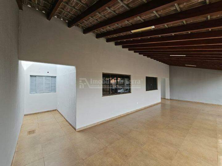 Casa com 3 quartos no BNH III Plano em Dourados/MS — foto 5
