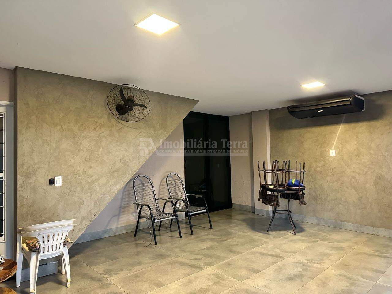Casa com 2 quartos no Residencial Monte Carlo em Dourados/MS — foto 2