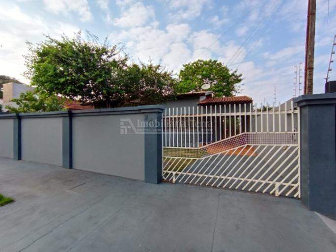 Casa com 2 quartos no Jardim Tropical em Dourados/MS — foto 1