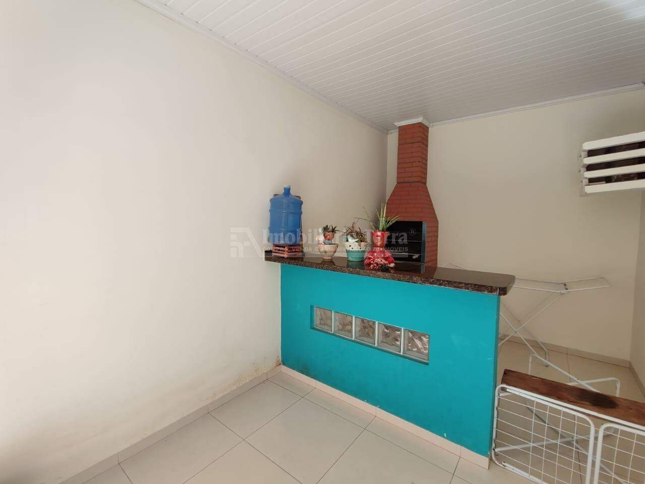 Casa com 3 quartos no Conjunto Habitacional Izidro Pedroso em Dourados/MS — foto 14
