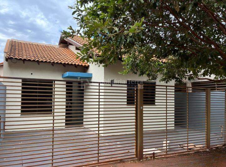 Casa com 2 quartos no Parque dos Jequitibás em Dourados/MS — foto 1