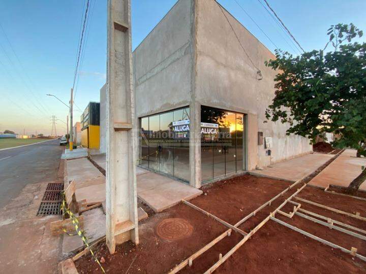 Barracão no Terra Dourada em Dourados/MS — foto 1