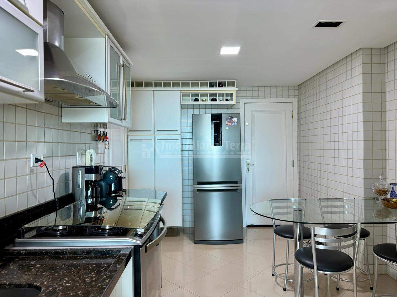 Apartamento com 3 quartos no Centro em Dourados/MS — foto 2
