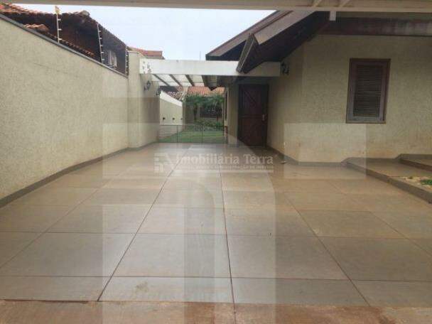 Casa com 5 quartos no Vila Planalto em Dourados/MS — foto 2