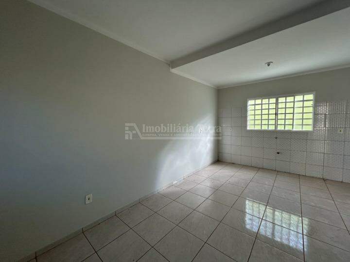 Casa com 2 quartos no Jardim Oliveira II em Dourados/MS — foto 3