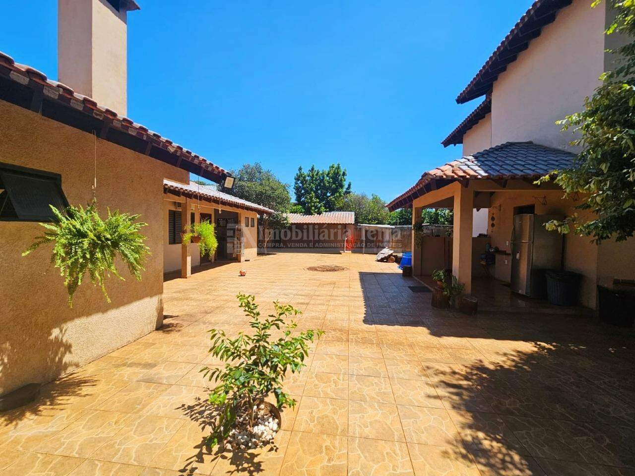 Casa com 3 quartos no Parque Alvorada em Dourados/MS — foto 4