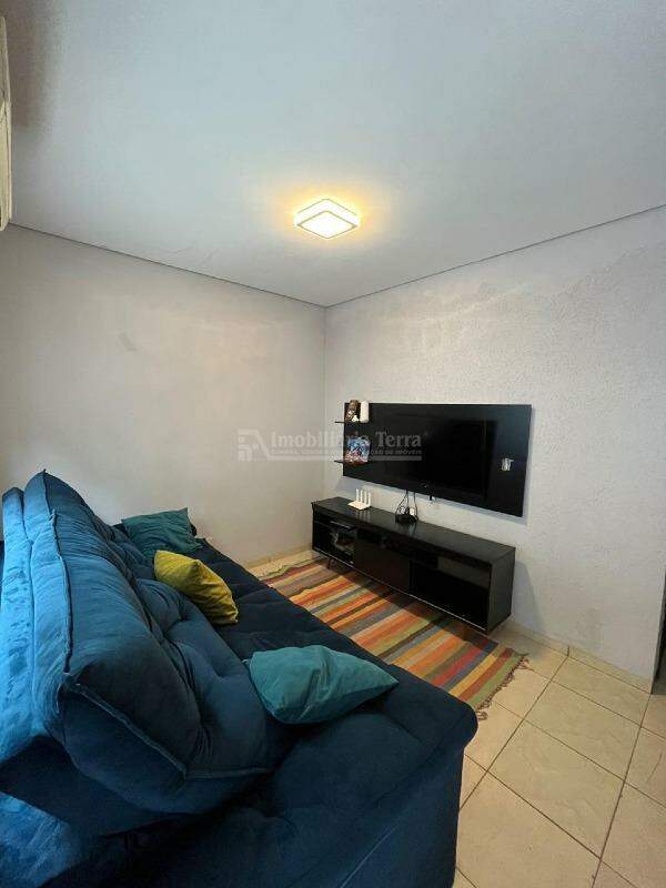 Casa com 4 quartos no BNH III Plano em Dourados/MS — foto 11