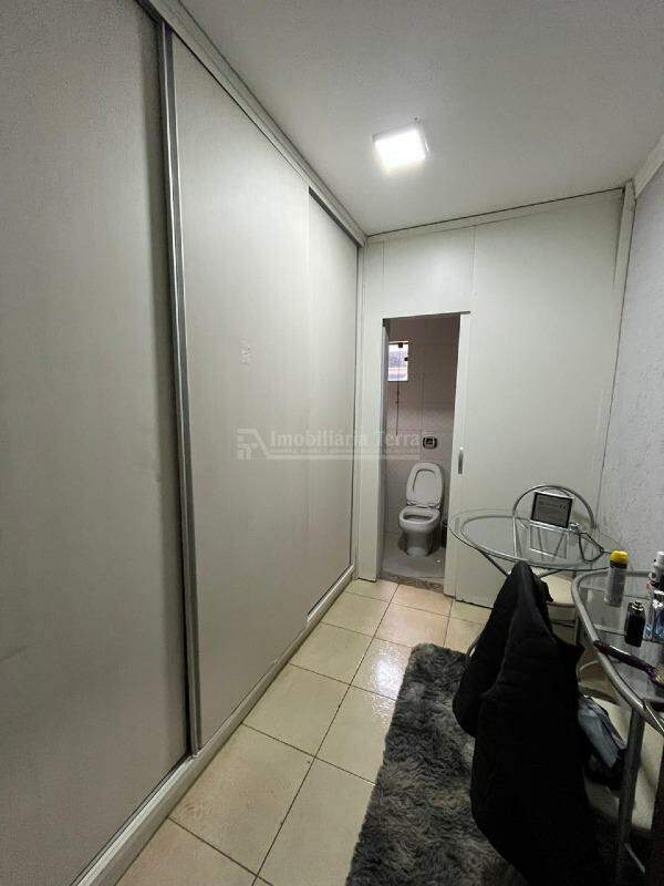 Casa com 4 quartos no BNH III Plano em Dourados/MS — foto 16
