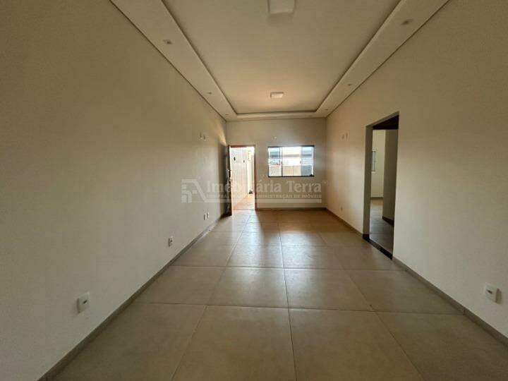 Casa com 3 quartos no Residencial Monte Carlo em Dourados/MS — foto 2