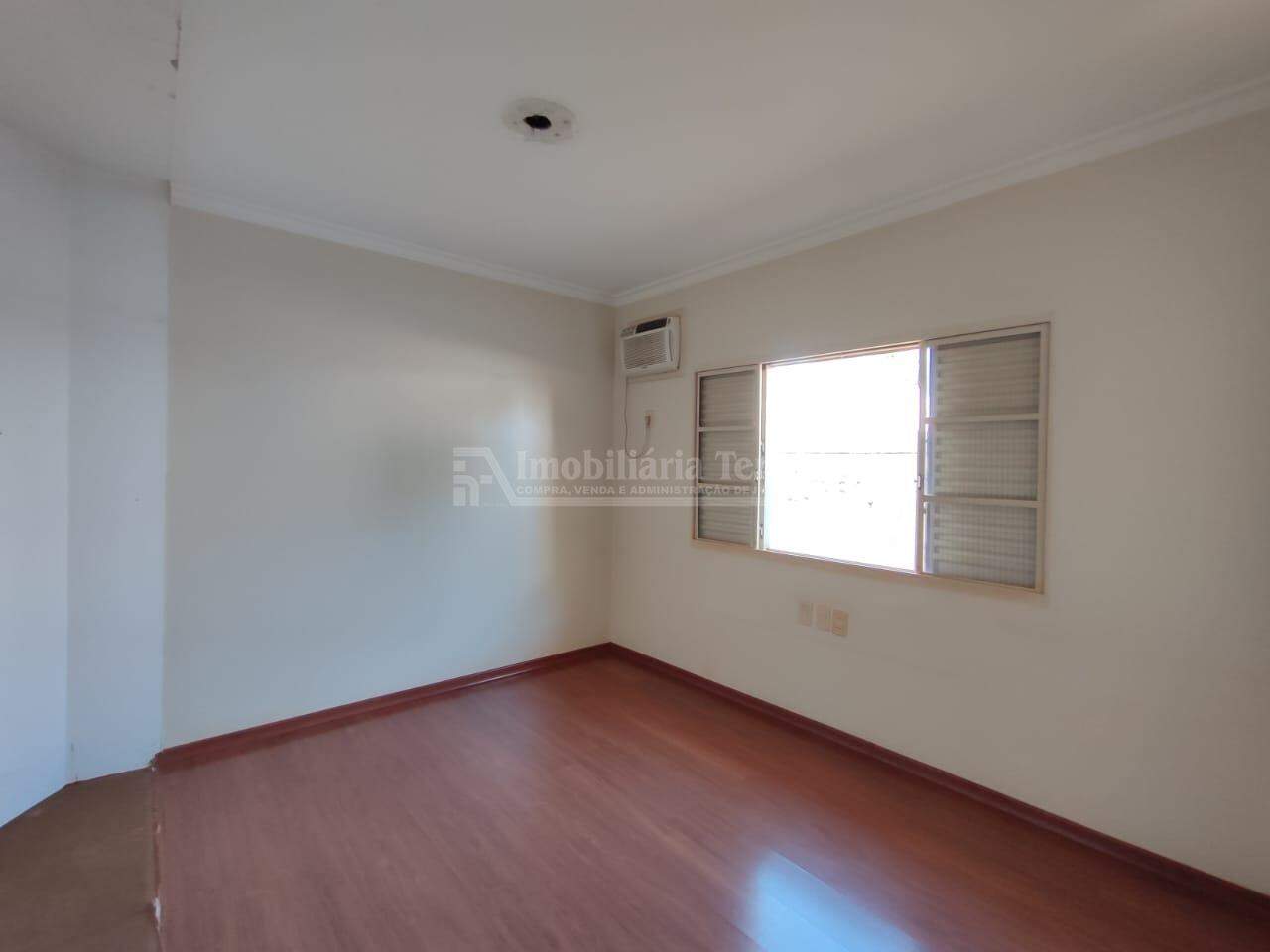 Casa com 4 quartos no Jardim Central em Dourados/MS — foto 9