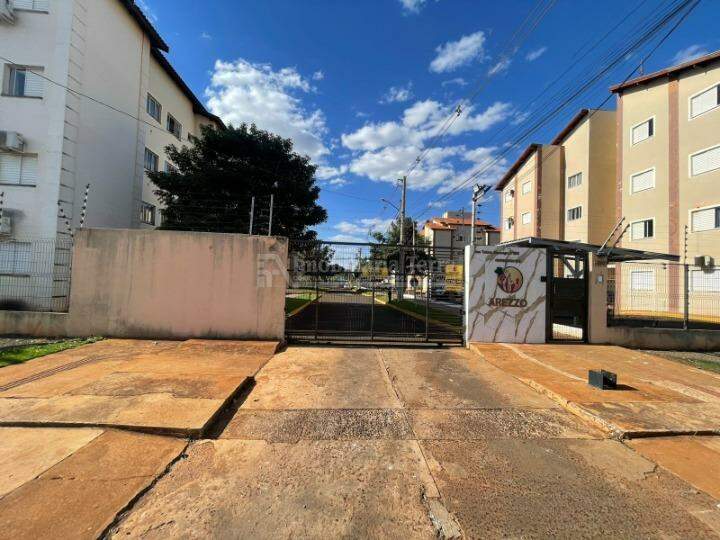 Apartamento com 2 quartos no Vila Toscana em Dourados/MS — foto 1
