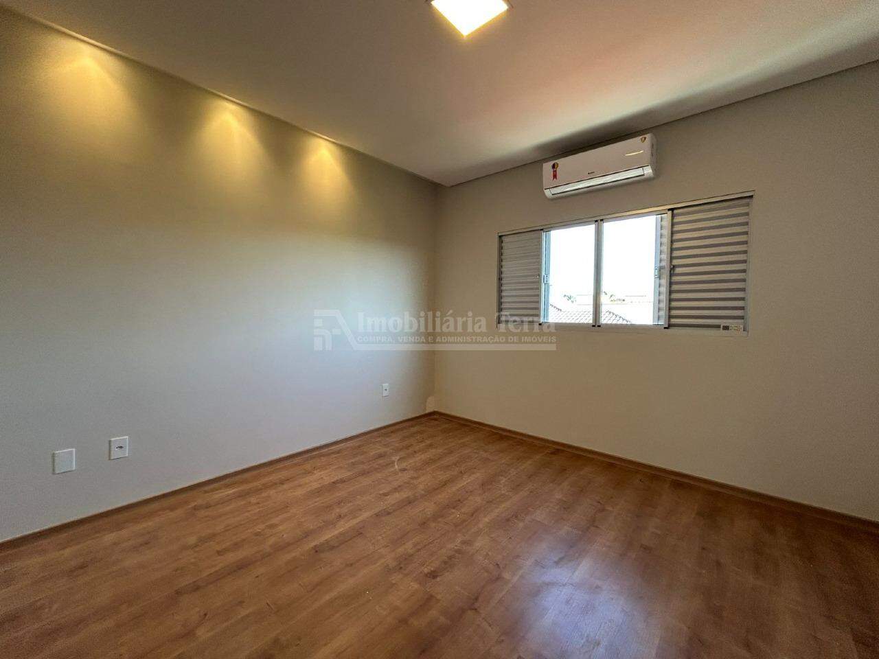 Casa com 3 quartos no Parque Alvorada em Dourados/MS — foto 7