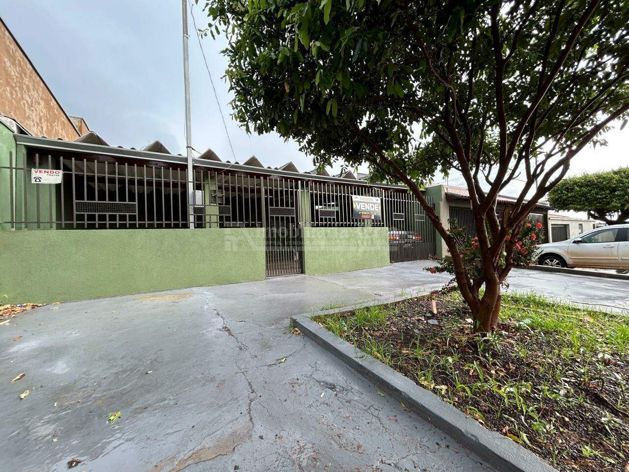 Casa com 3 quartos no Jardim Água Boa em Dourados/MS — foto 2