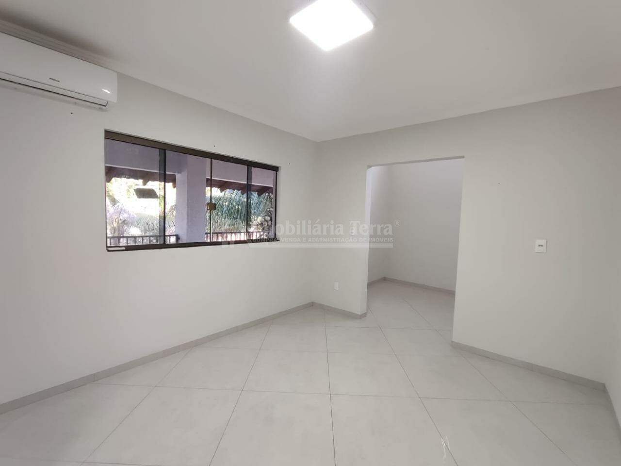 Casa com 4 quartos no Portal de Dourados em Dourados/MS — foto 8