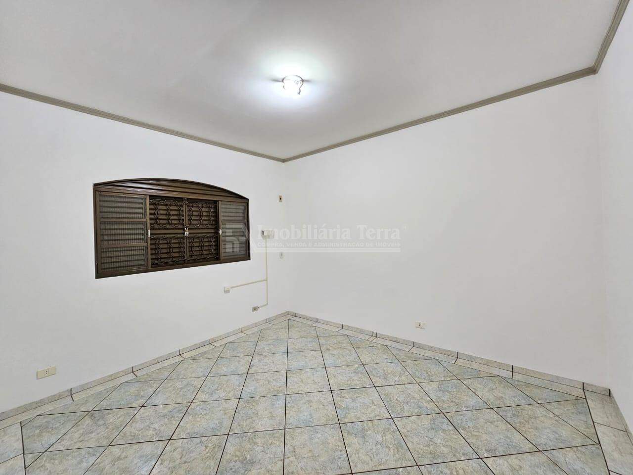 Casa com 4 quartos no Jardim Paulista em Dourados/MS — foto 9
