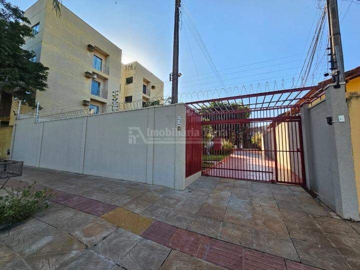 Casa com 5 quartos no Centro em Dourados/MS — foto 1