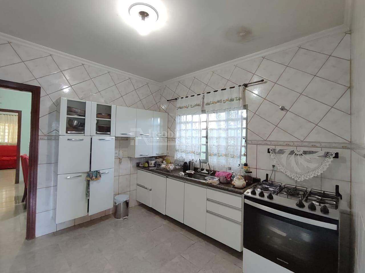 Casa com 3 quartos no Vila Amaral em Dourados/MS — foto 3