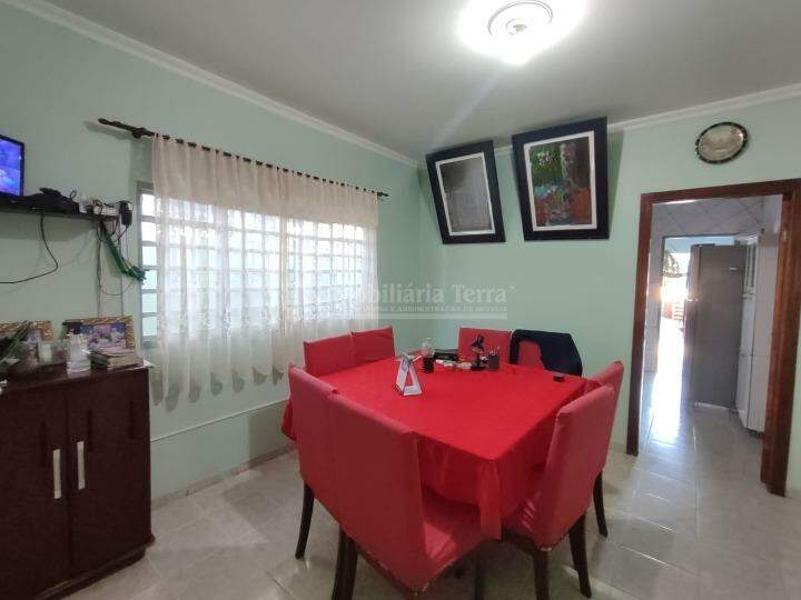 Casa com 3 quartos no Vila Amaral em Dourados/MS — foto 4