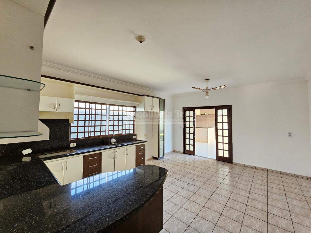 Casa com 3 quartos no Jardim Londrina em Dourados/MS — foto 5