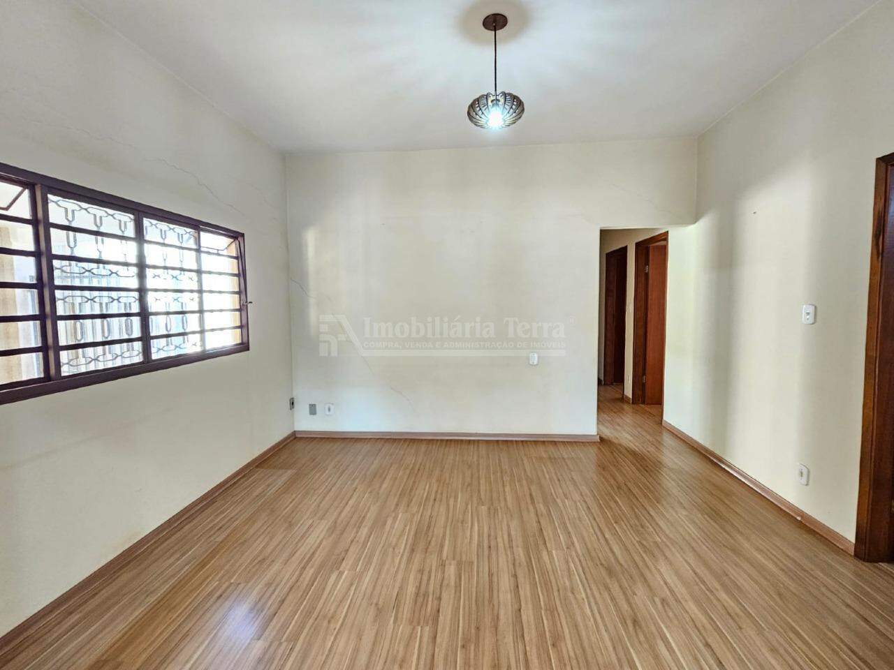 Casa com 4 quartos no Vila Progresso em Dourados/MS — foto 7