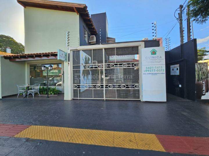 Prédio com 4 quartos no Jardim Central em Dourados/MS — foto 1