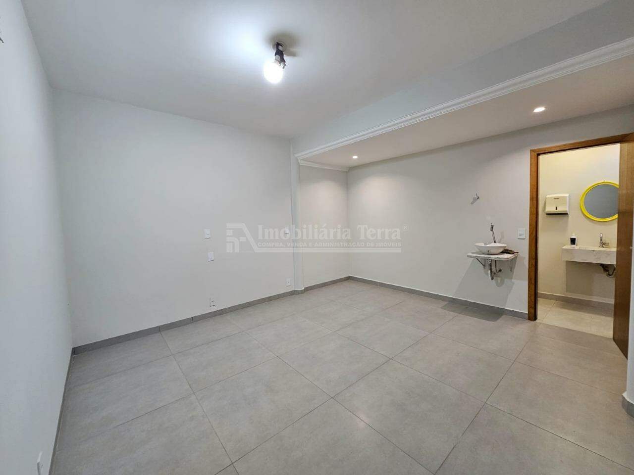 Prédio com 4 quartos no Jardim Central em Dourados/MS — foto 7