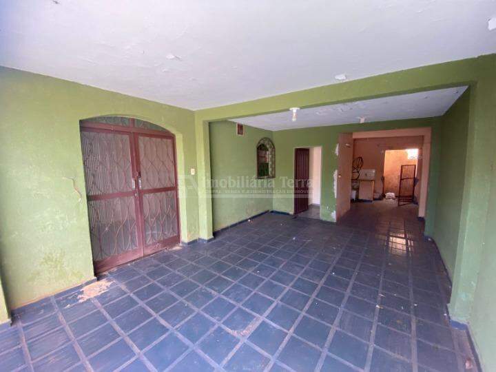 Casa com 4 quartos no Jardim Paulista em Dourados/MS — foto 3