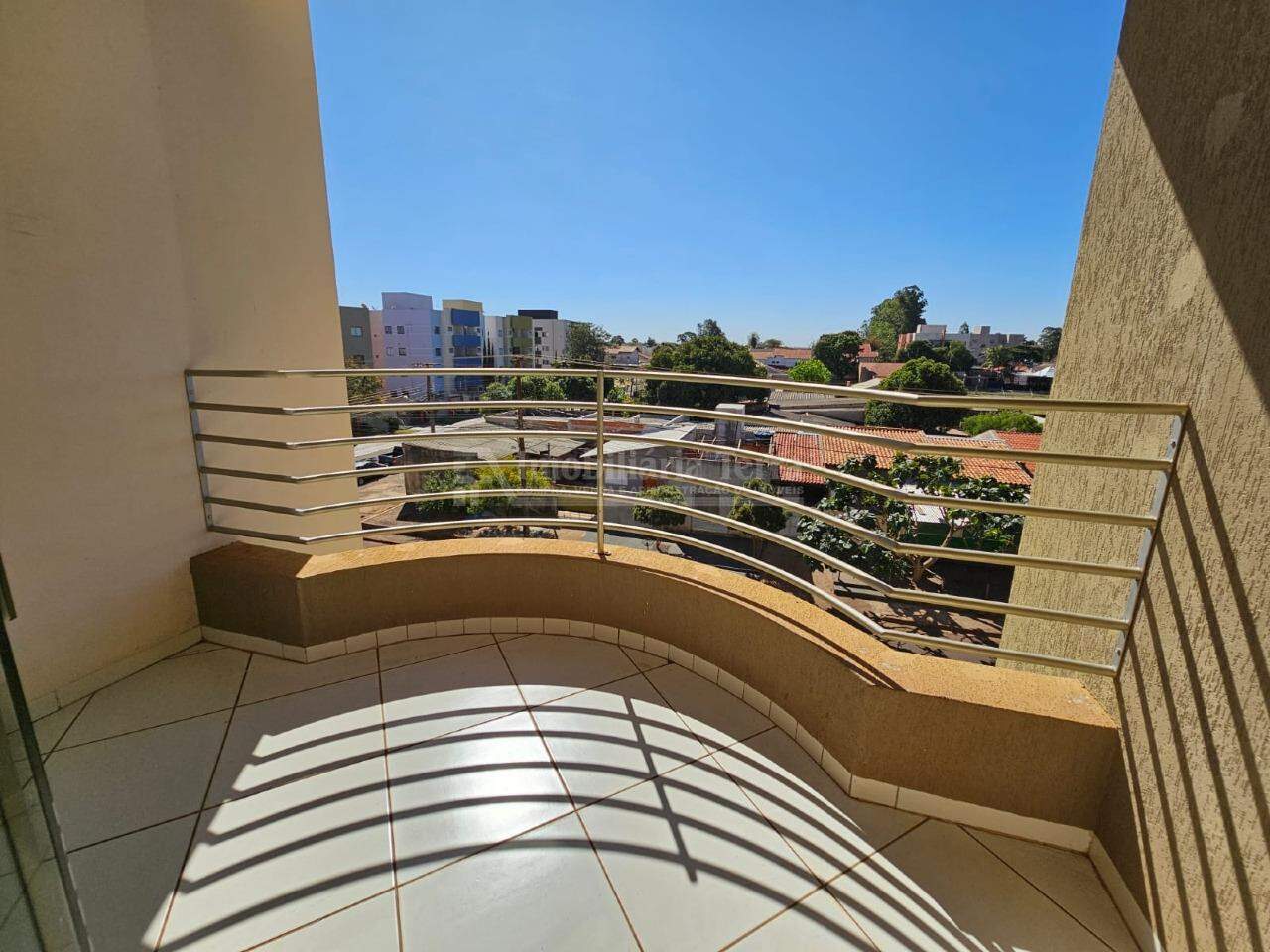 Apartamento com 3 quartos no Jardim Tropical em Dourados/MS — foto 4