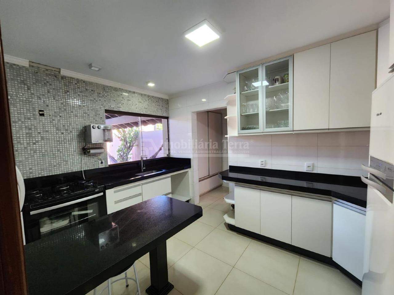 Casa com 3 quartos no Parque Alvorada em Dourados/MS — foto 4