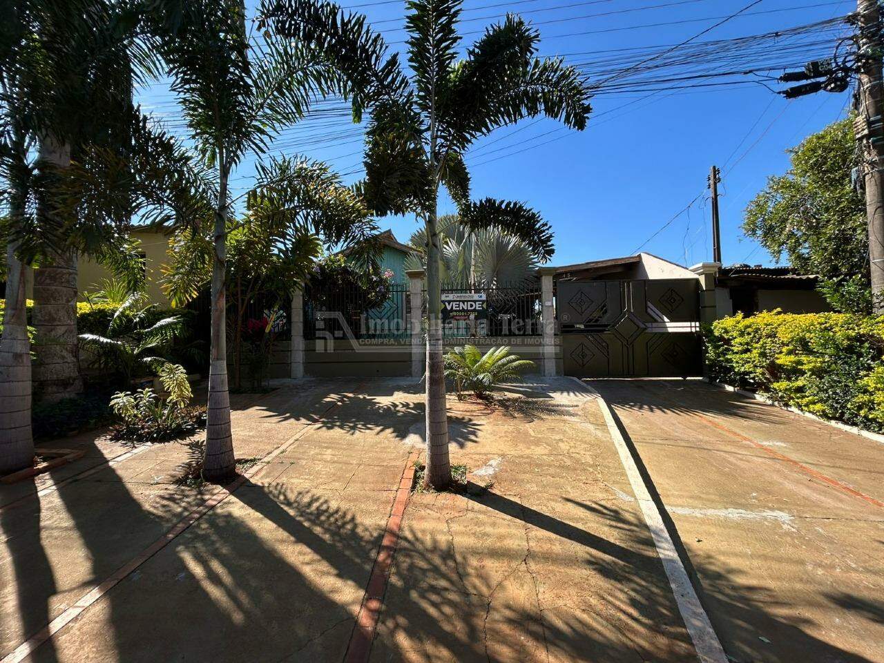 Casa com 3 quartos no Jardim Hilda em Dourados/MS — foto 1
