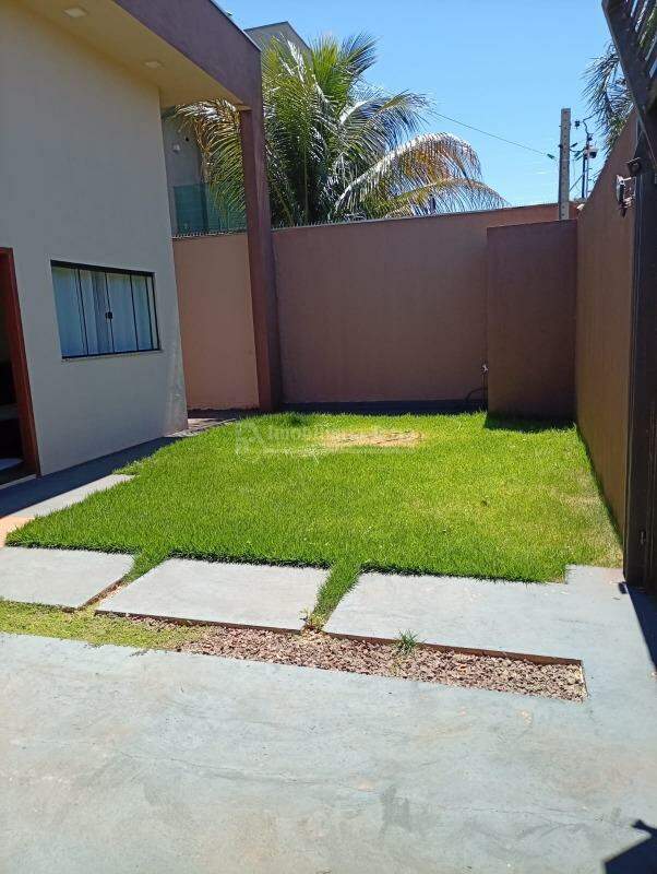 Casa com 3 quartos no Jardim Mônaco em Dourados/MS — foto 2