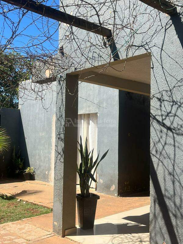 Casa com 4 quartos no Bairro da Moóca em Ponta Porã/MS — foto 4