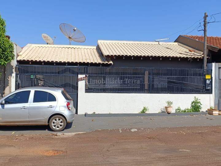 Casa com 3 quartos no Canaã III em Dourados/MS — foto 1
