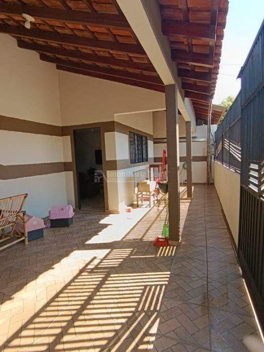 Casa com 3 quartos no Canaã III em Dourados/MS — foto 2