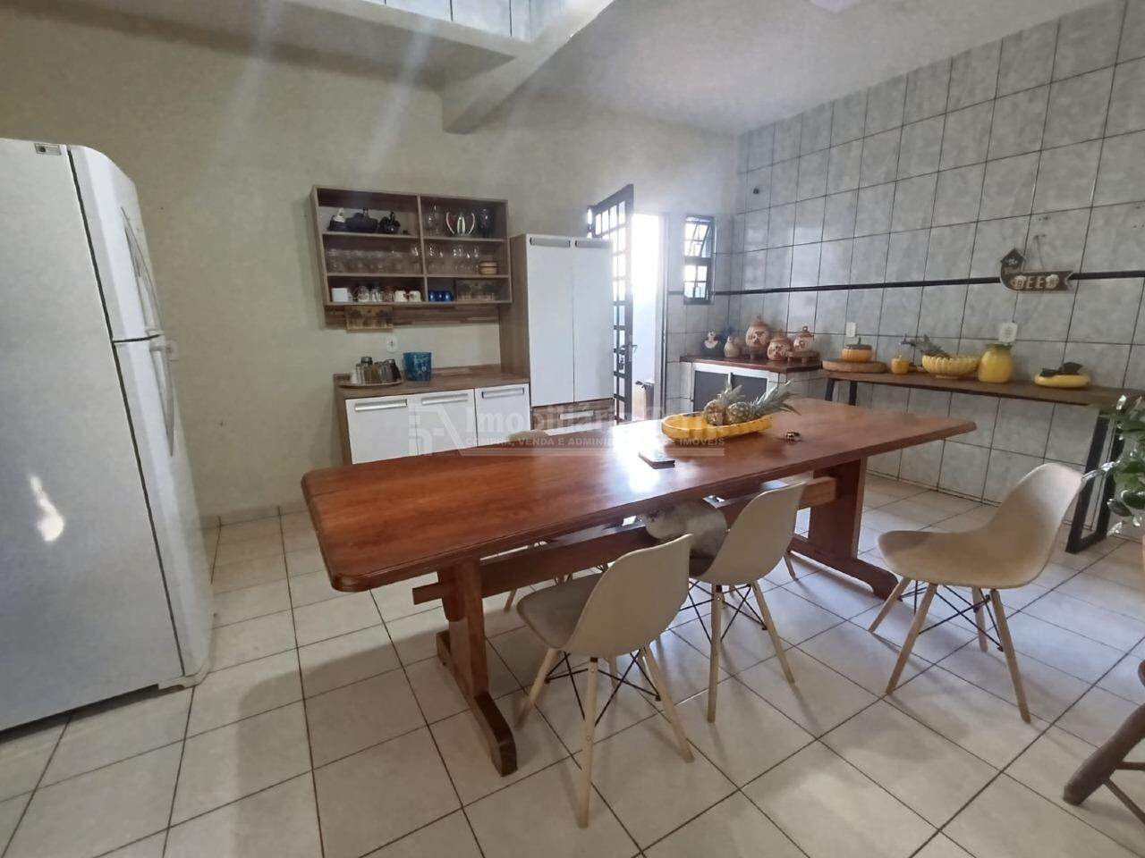Casa com 4 quartos no Jardim Murakami em Dourados/MS — foto 4