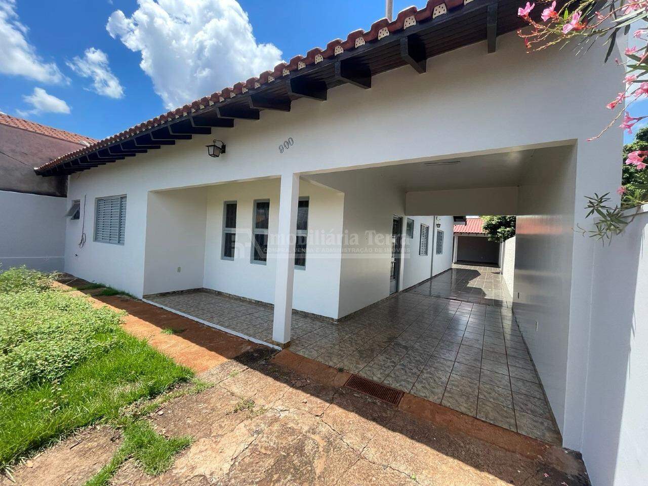 Casa com 4 quartos no Jardim Água Boa em Dourados/MS — foto 3
