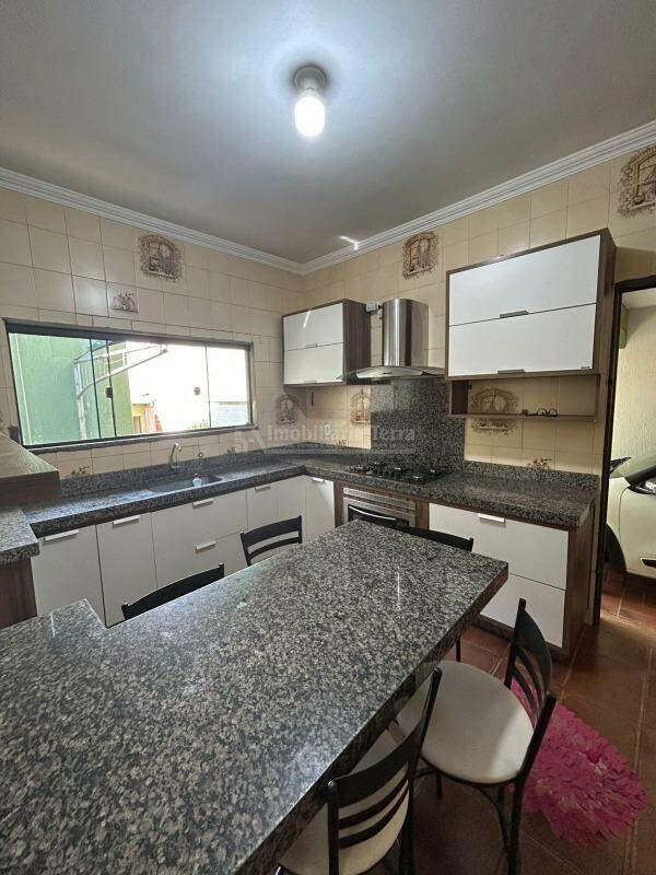Casa com 7 quartos no Vila Aurora em Dourados/MS — foto 4