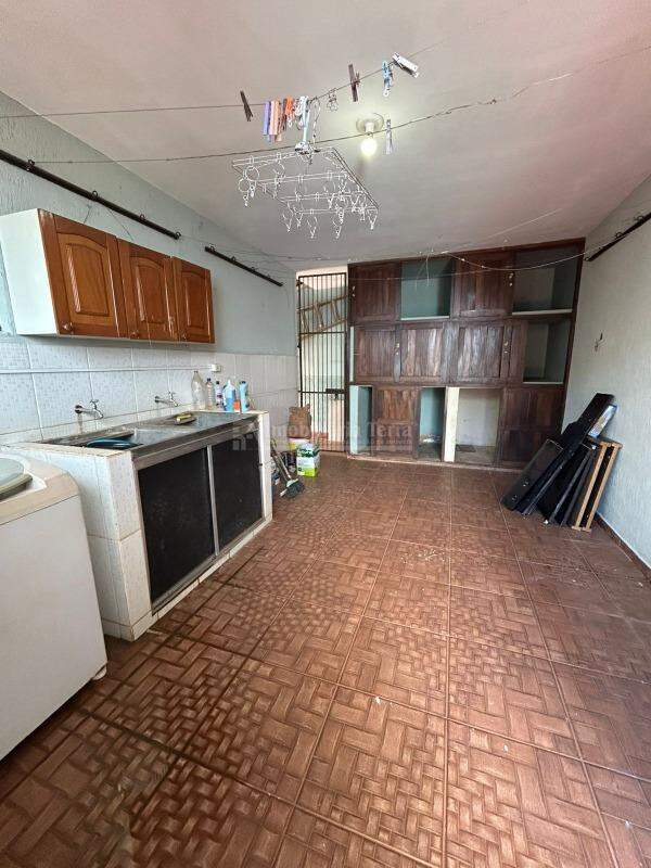 Casa com 7 quartos no Vila Aurora em Dourados/MS — foto 20