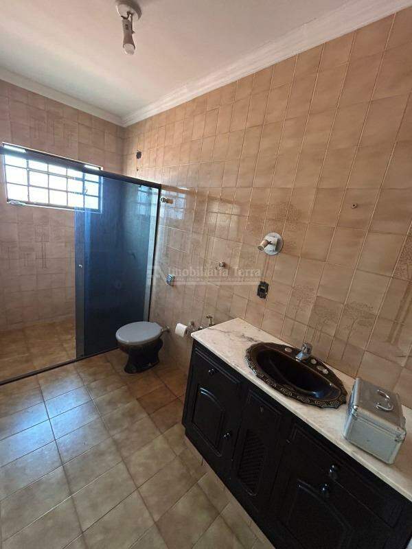 Casa com 7 quartos no Vila Aurora em Dourados/MS — foto 17