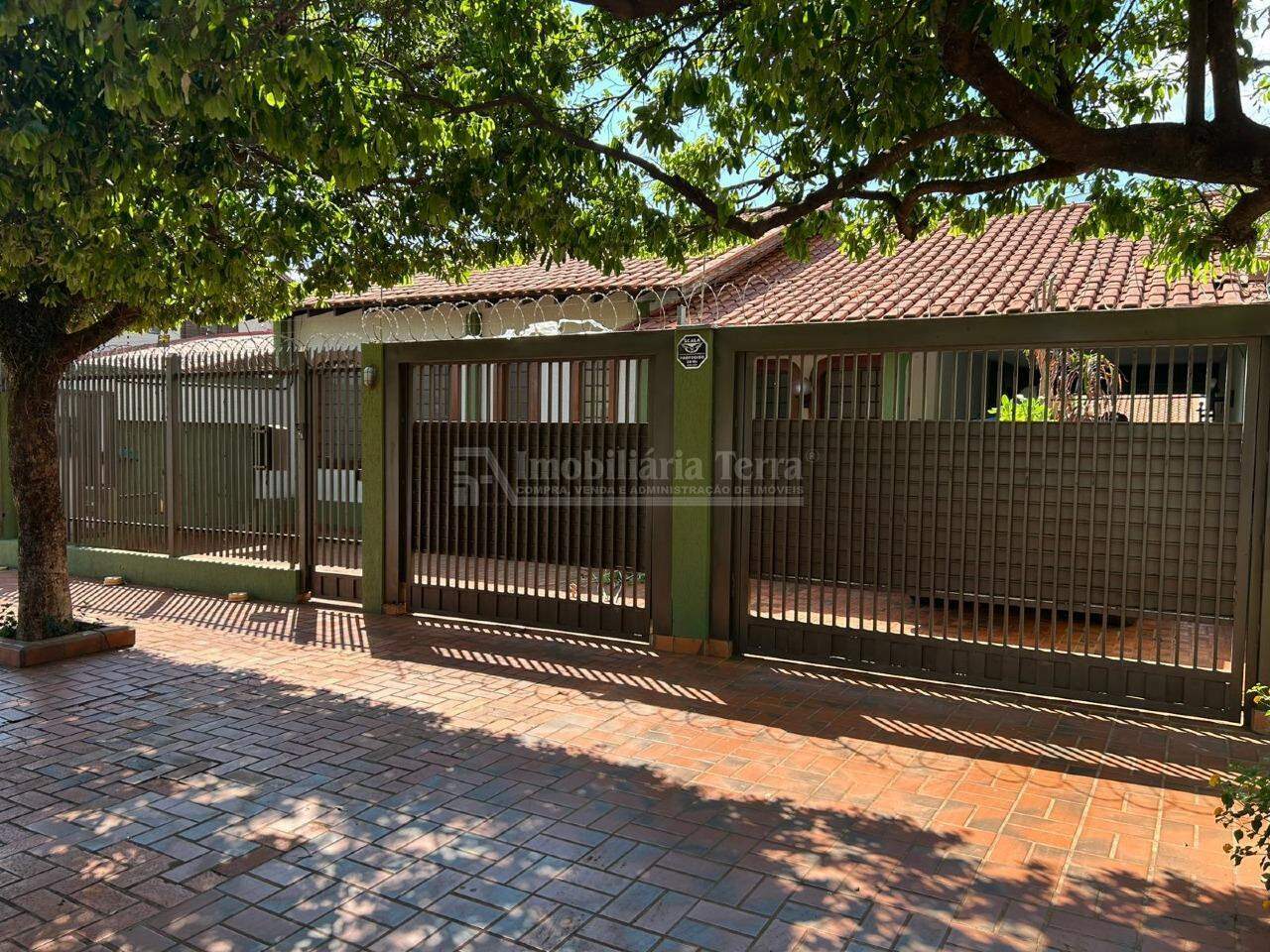 Casa com 7 quartos no Vila Aurora em Dourados/MS — foto 1