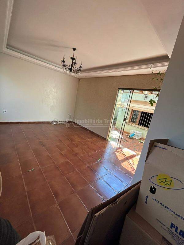 Casa com 7 quartos no Vila Aurora em Dourados/MS — foto 5